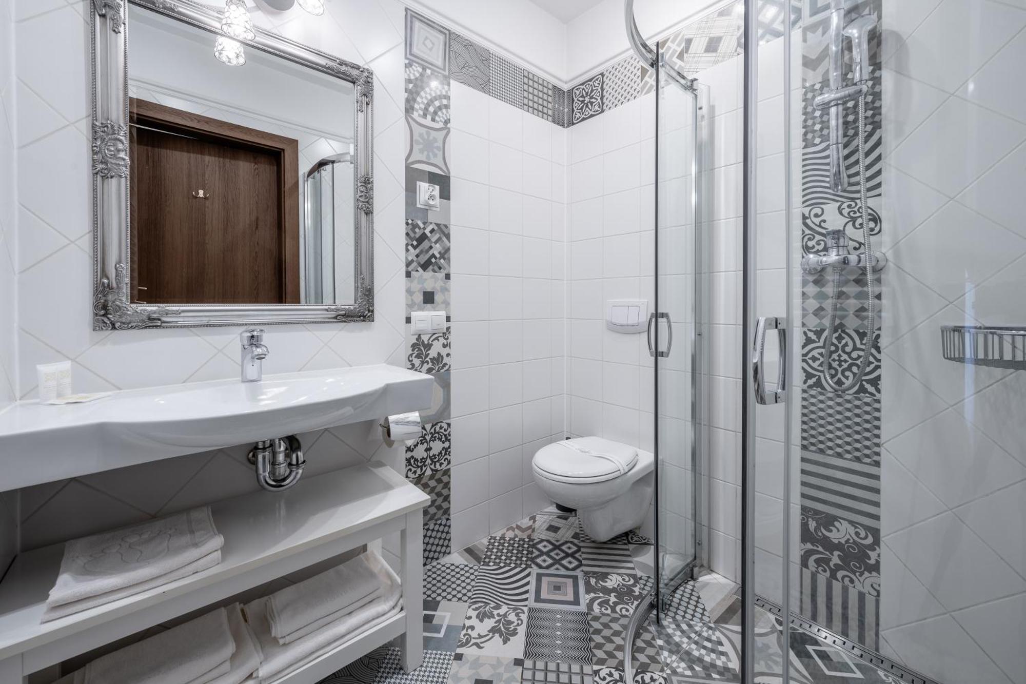 Sielanka Hotelowe, Restauracja - Bed & Breakfast 3*